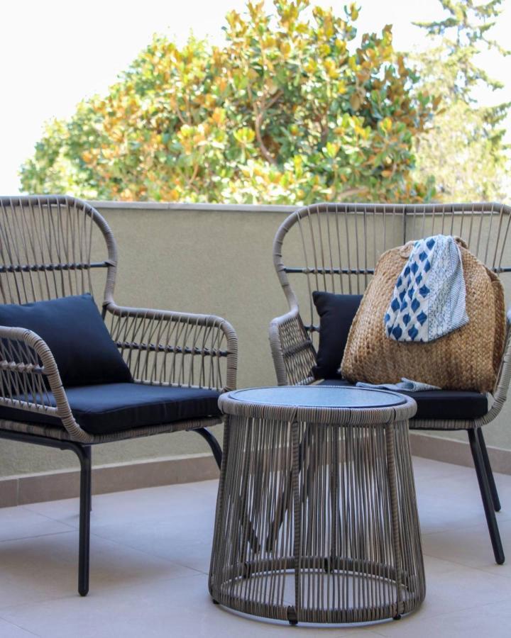 Agali Supreme Hospitality And Comfort Afytos Ngoại thất bức ảnh