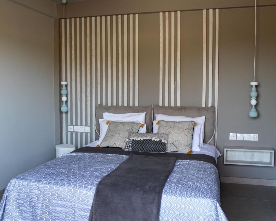 Agali Supreme Hospitality And Comfort Afytos Ngoại thất bức ảnh