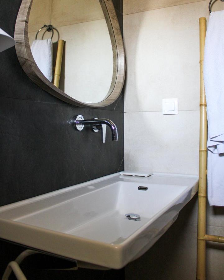 Agali Supreme Hospitality And Comfort Afytos Ngoại thất bức ảnh